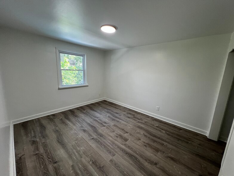 Building Photo - 2610 Price St