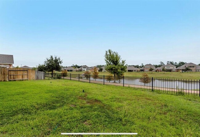Building Photo - 24510 Raven Cliff Falls Dr