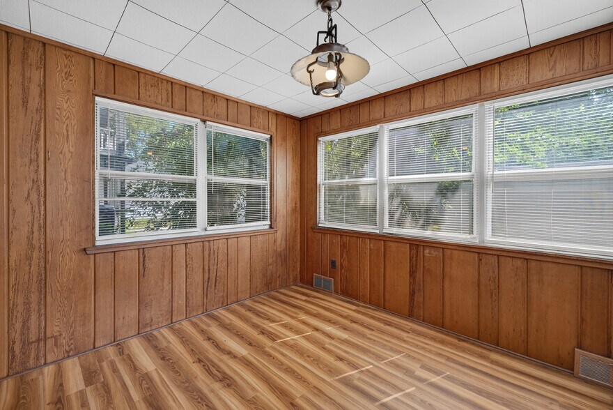 Building Photo - 3561 Lynnfield Rd