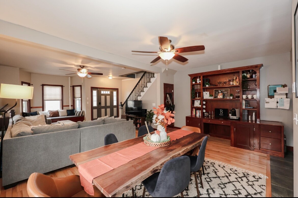 Building Photo - 331 E High St