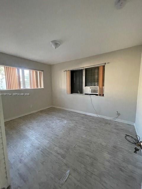 Building Photo - 121 NE 169th Terrace