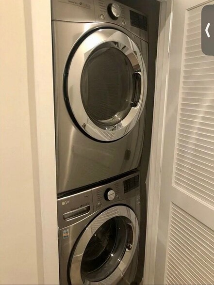 Building Photo - 2818 Arts Vista Blvd