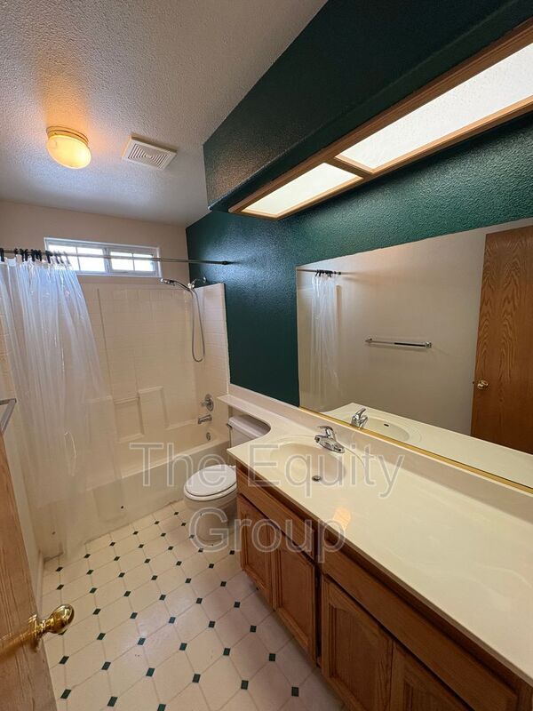 Building Photo - 314 N Virmargo St