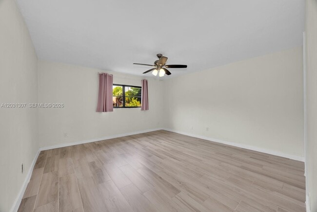 Building Photo - 6323 SW 116th Pl