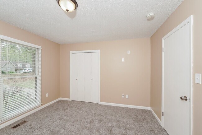 Building Photo - 2790 Stevens Creek Rd