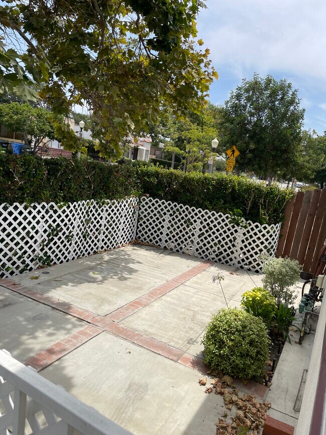 Building Photo - 4017 Higuera St