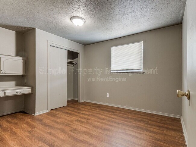 Building Photo - 4008 SE 47th St