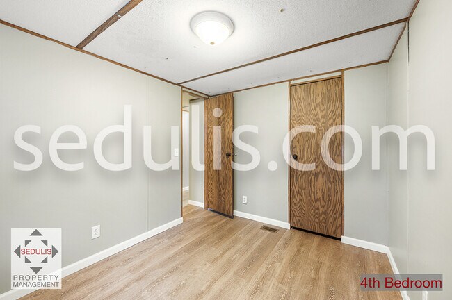 Building Photo - 354 Frankie Ln