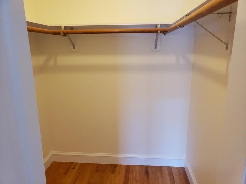 Closet - 59 Church St
