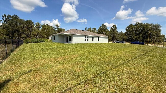 Building Photo - 8888 SW 135th Street Rd