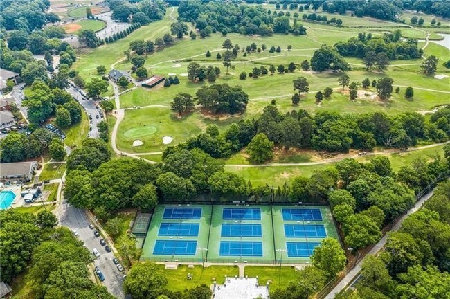 Building Photo - 42 Pine Lake Dr NW