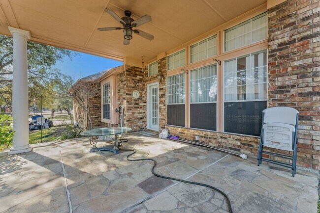 Building Photo - 5512 Charleston Dr