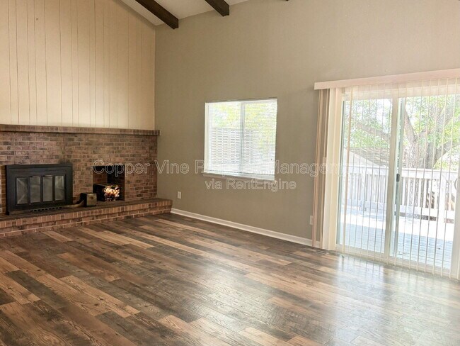 Building Photo - 9319 W 92nd Ave