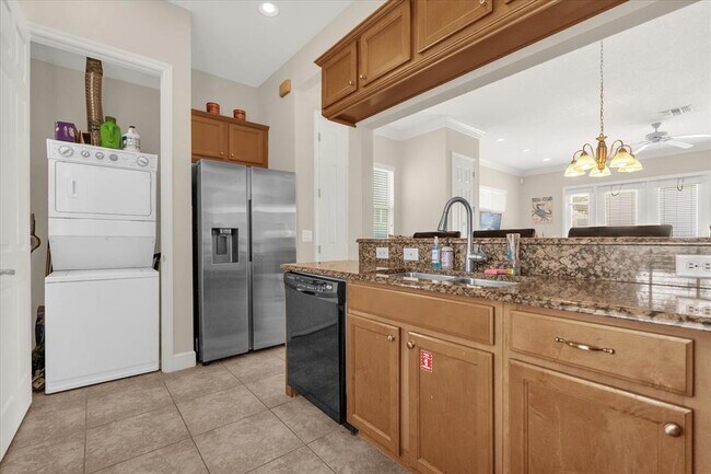 Building Photo - 7766 Linkside Loop