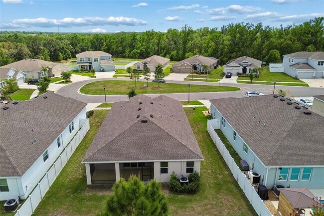 Building Photo - 35977 Morse Willow Ct