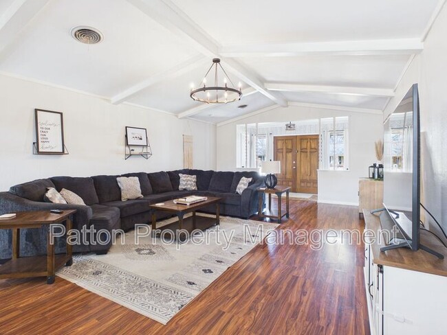 Building Photo - 7727 Cervin Dr