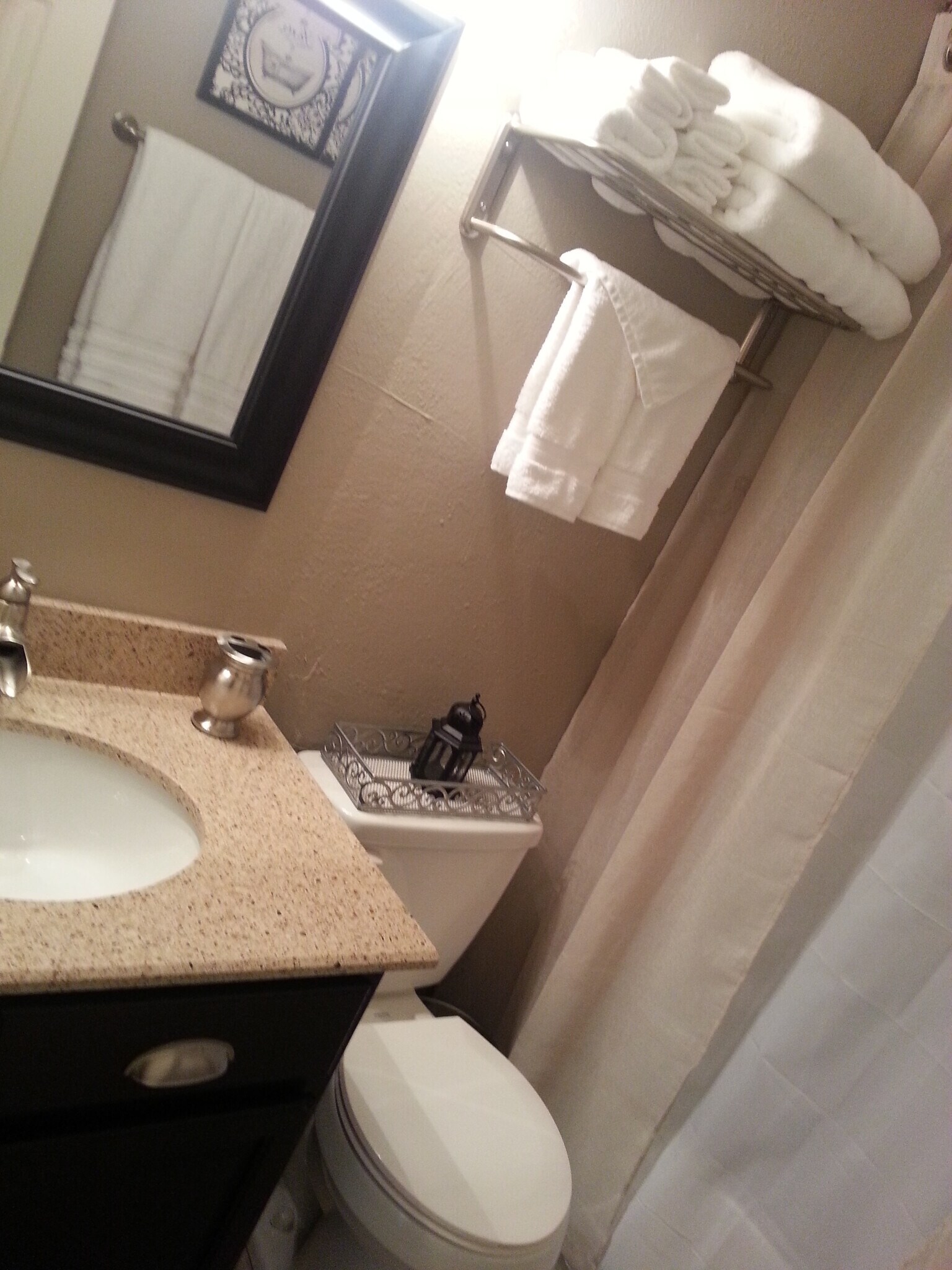 Bathroom with quartz & shower/tub combo - 917 SE 3rd St