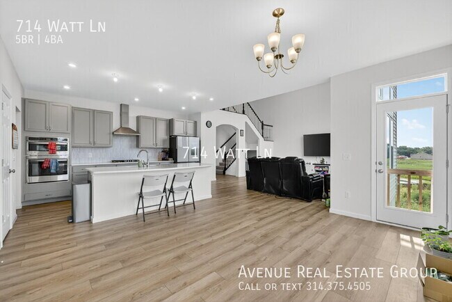 Building Photo - 714 Watt Ln