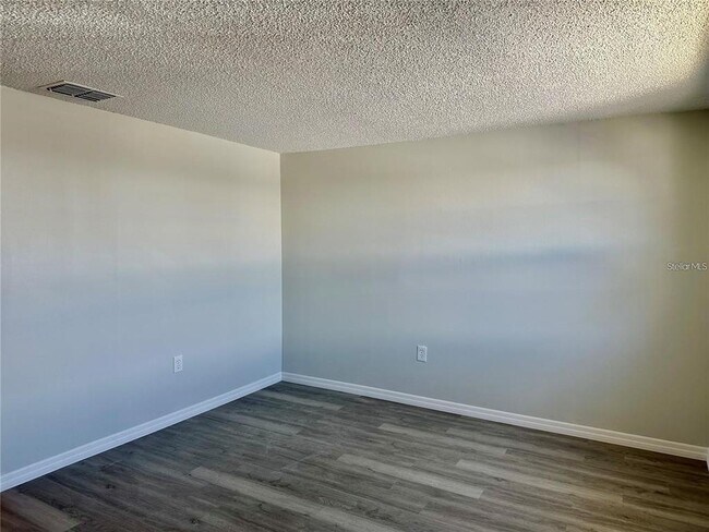 Building Photo - 4930 Getner St