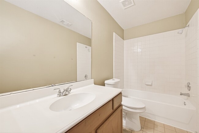 Building Photo - 10619 Goodrum Rd