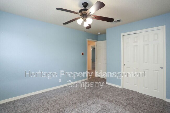 Building Photo - 6819 Liberty Stone