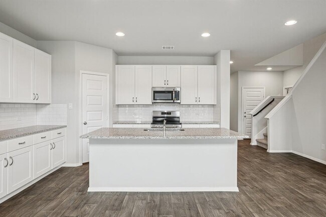 Building Photo - 2405 Ambling Trl