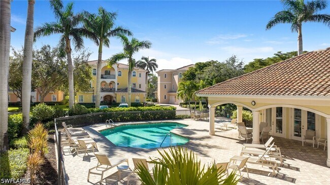 Building Photo - 10821 Vivaldi Ct