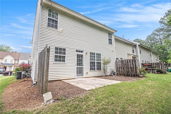 Building Photo - 3012 Kentmere Dr
