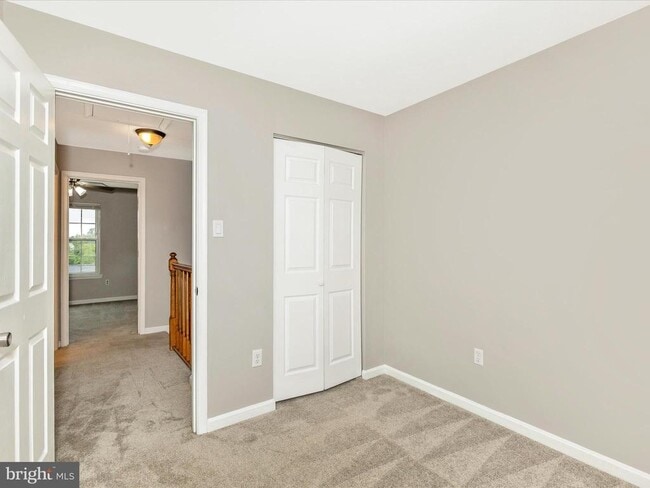 Building Photo - 430 Spalding Ct