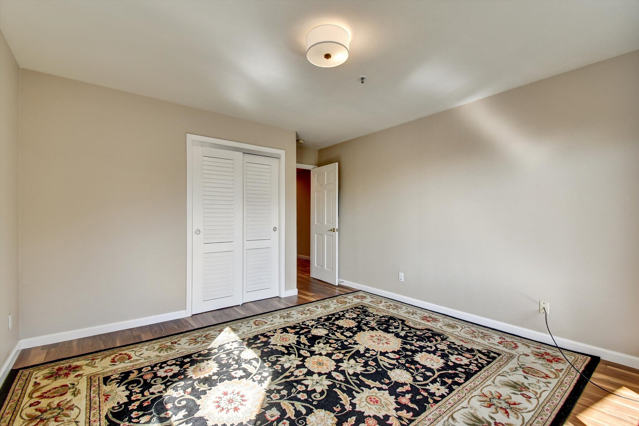 Building Photo - 616 Gravatt Dr