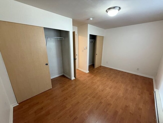 Building Photo - 5210 Russell Ave NW
