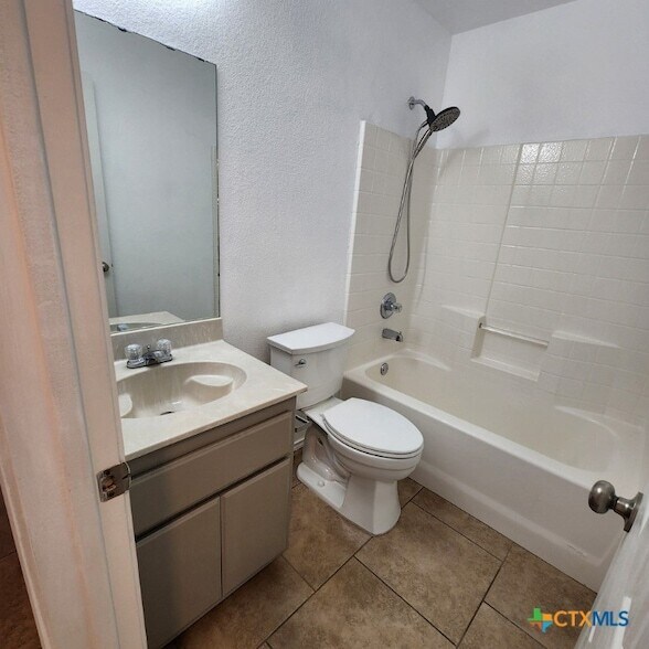 Building Photo - 1111 Travis Cir