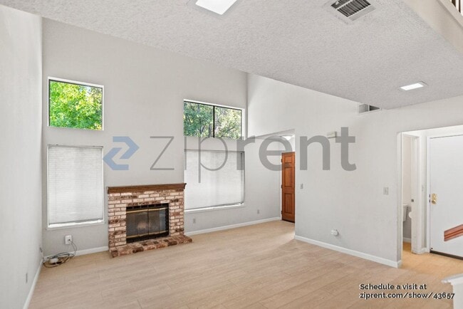 Building Photo - 38814 Rosegate Terrace