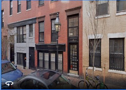 Building Photo - 22 Phillips St