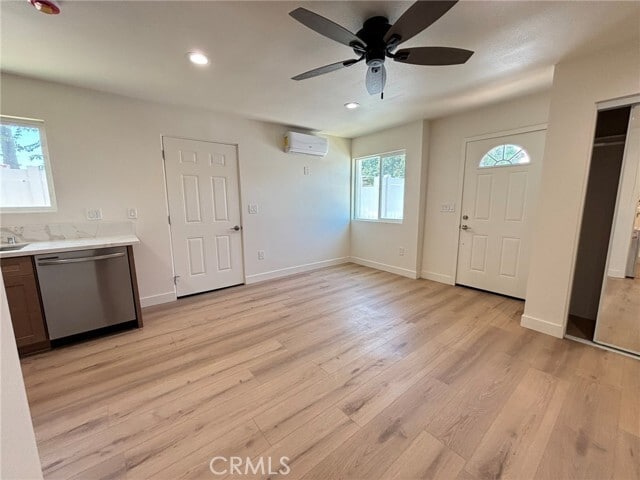 Building Photo - 2057 Marlborough Ave