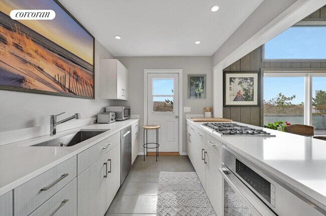 Building Photo - 48 Marine Blvd