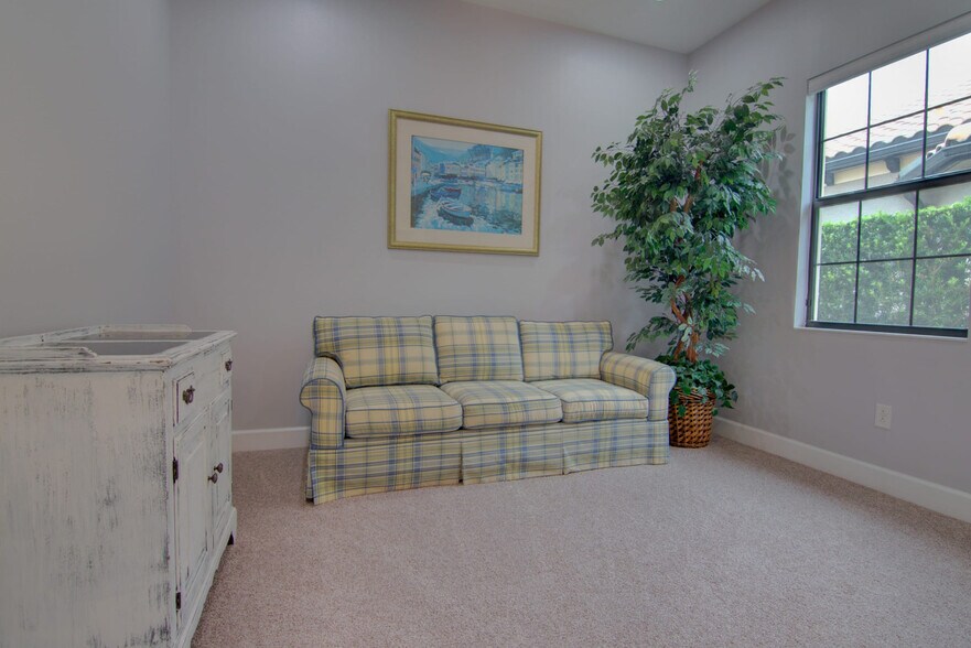 Primary Photo - 9385 Isla Bella Cir