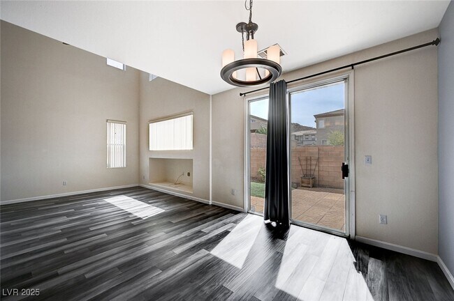 Building Photo - 229 Serenity Crest St