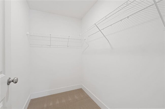 Building Photo - 2251 Mulsanne Dr