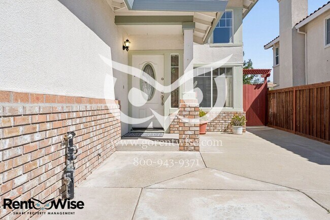 Building Photo - 406 Grenadine Way