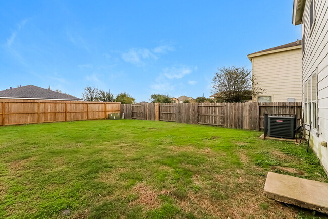 Building Photo - 20710 Tayman Oaks Dr