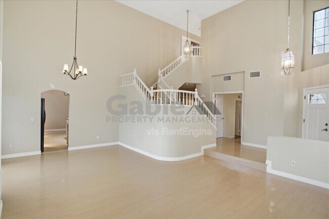 Building Photo - 25344 Irving Ln
