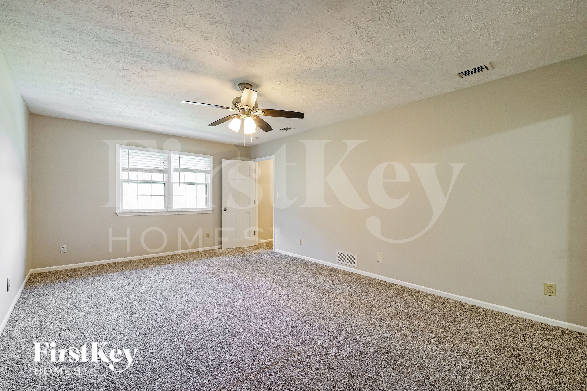 Building Photo - 5659 Fern Creek Dr SW