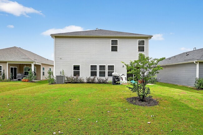 Building Photo - 103 Bird Dog Dr