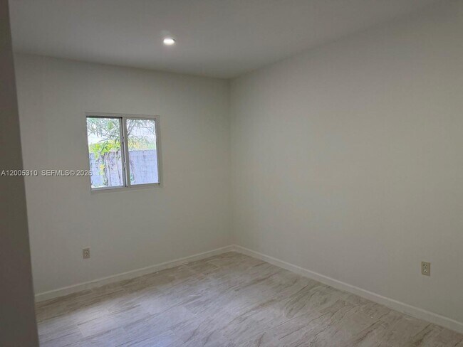 Building Photo - 2335 NW 68th St