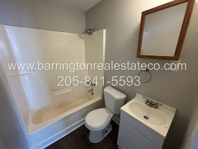 Building Photo - 4825 Avenue S