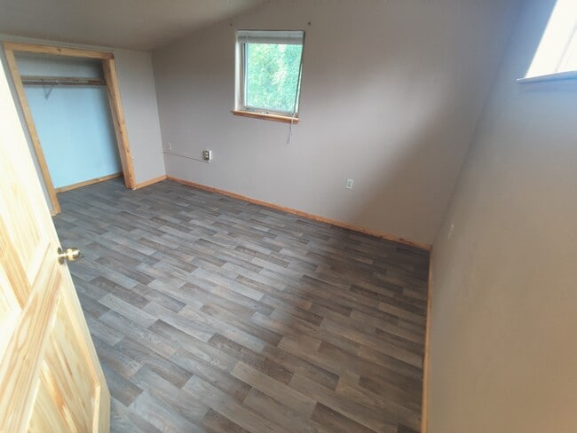 Building Photo - 12201 E Soapstone Rd