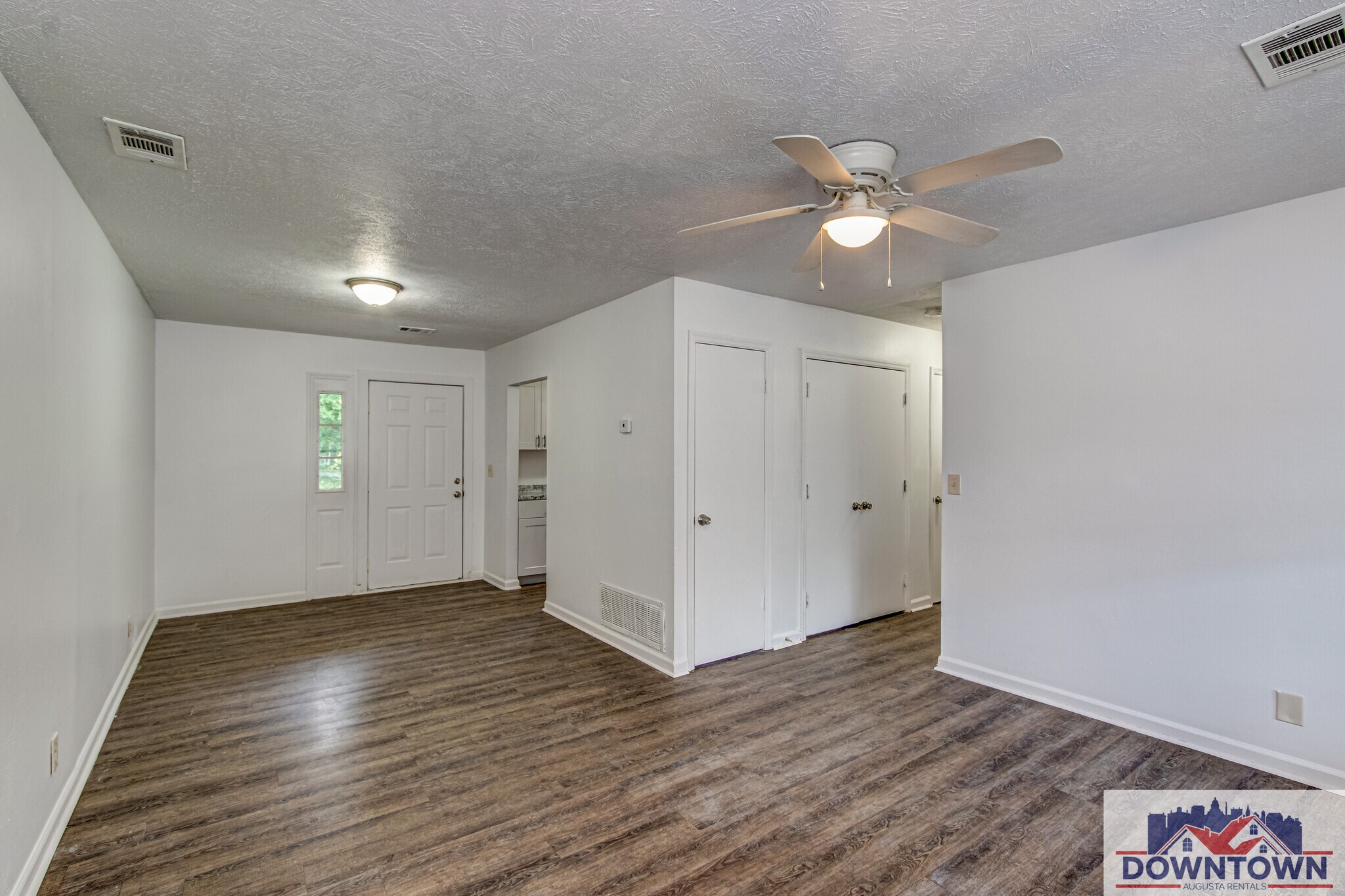 Building Photo - 216 Patton Dr