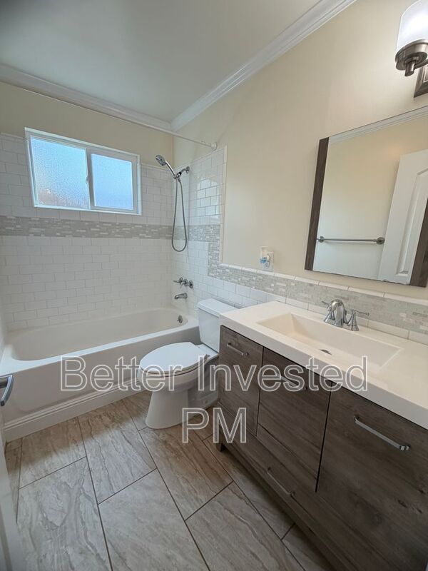 Building Photo - 92 Hendley St