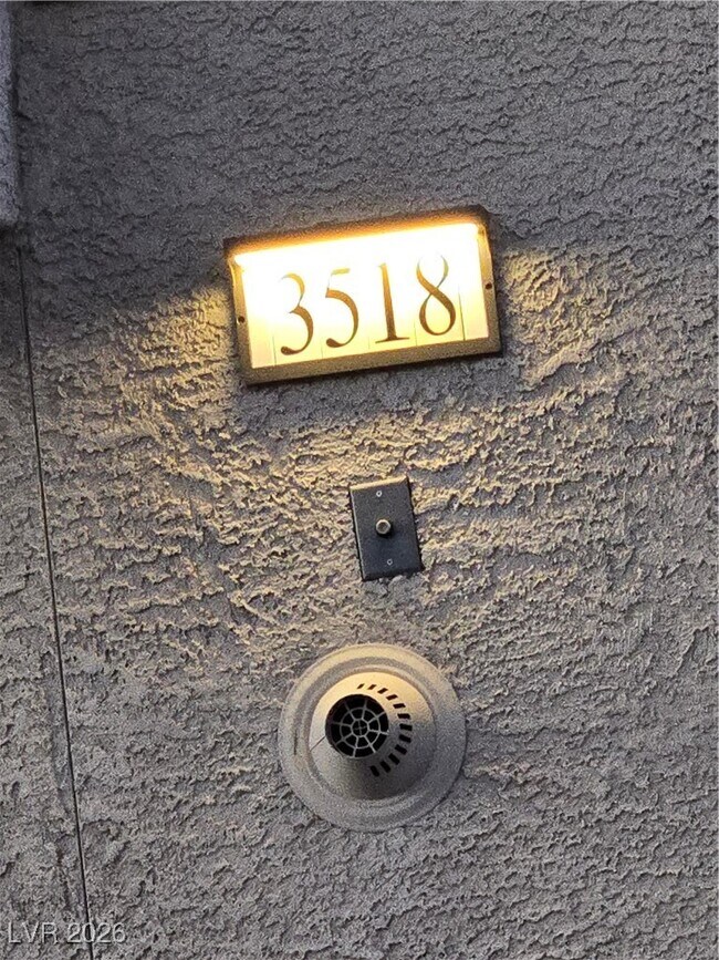 Building Photo - 3518 Herodain Ave